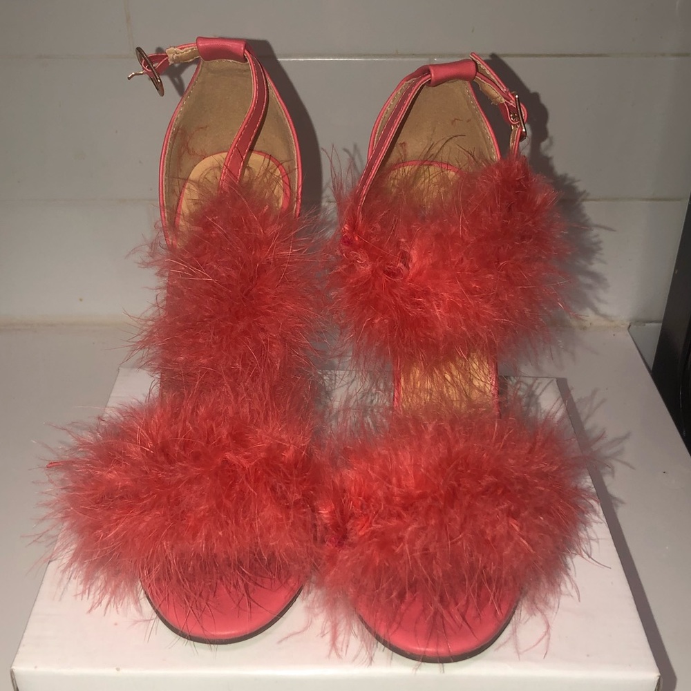 Coral pink/Dark peach Fur single sole heels